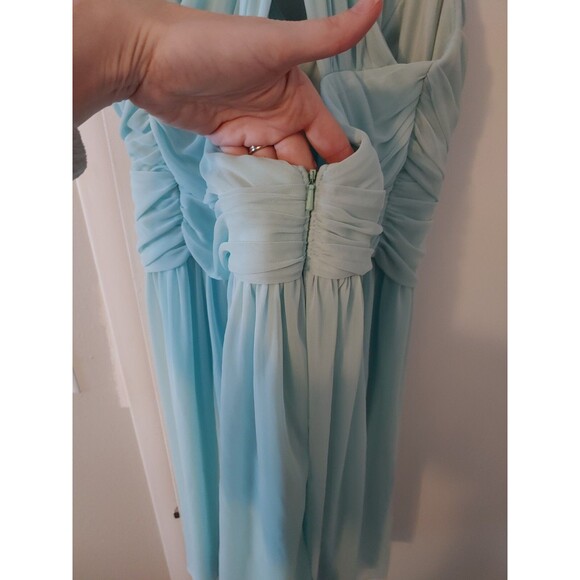 Davids Bridal Knee Length Bridesmaid Dress Ice Blue Size 16 - Picture 8 of 11